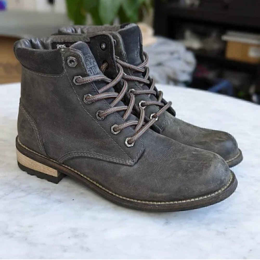 Kodiak Jaya women's waterproof hiking boots size 7